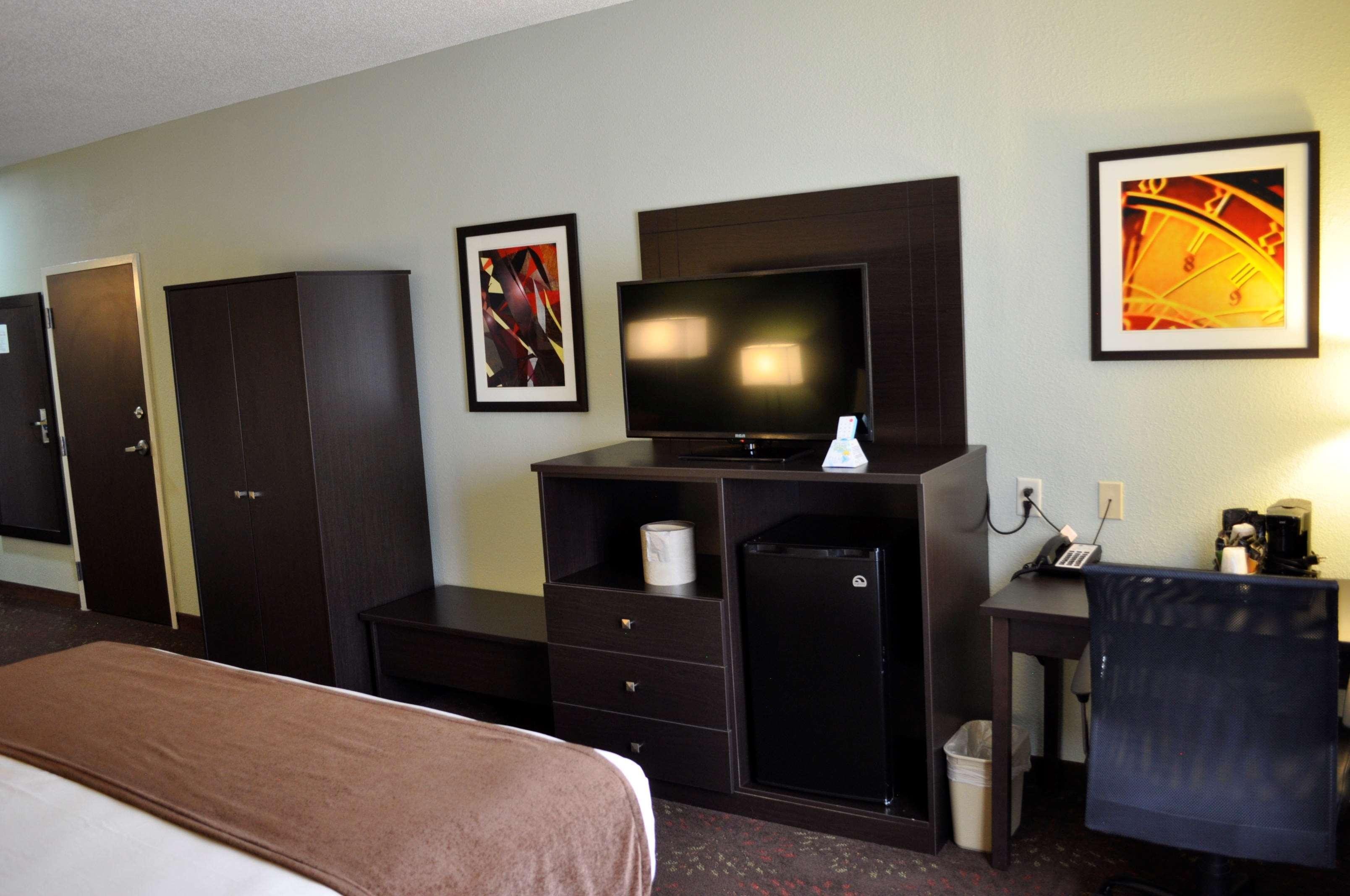 Best Western Plus Columbia Inn Exterior foto