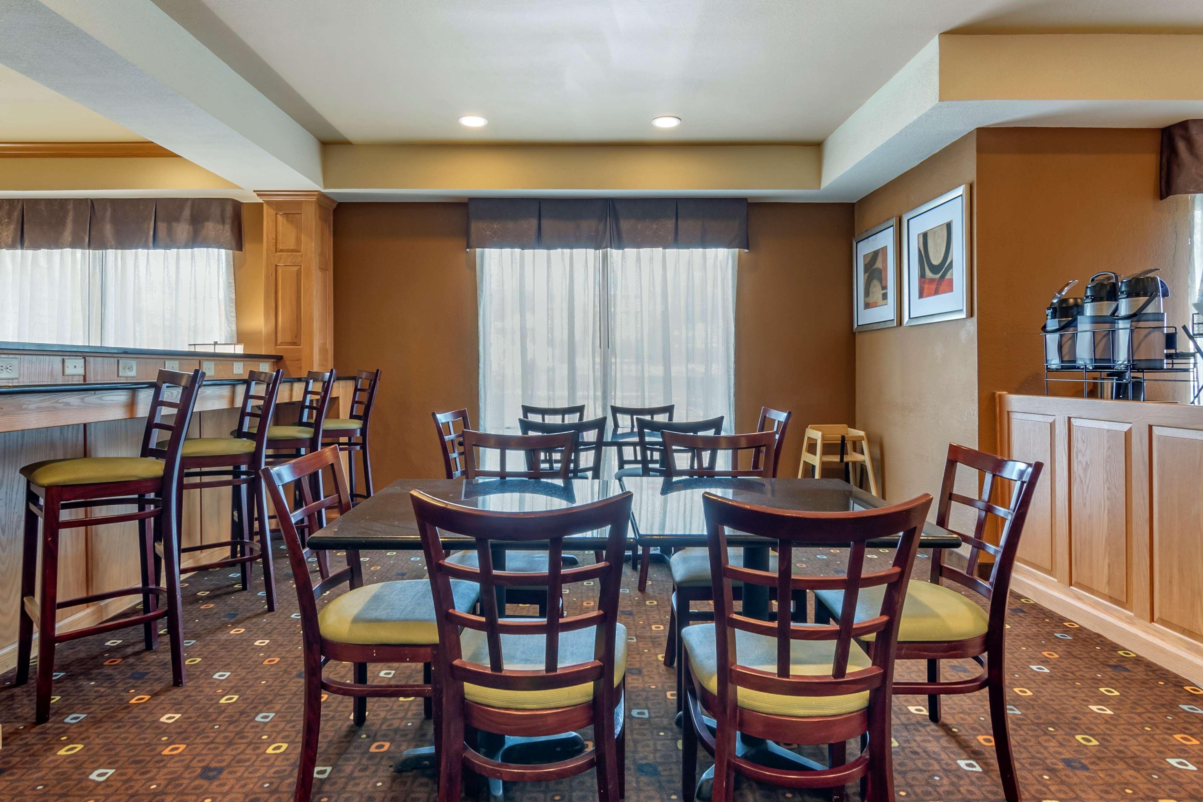 Best Western Plus Columbia Inn Exterior foto